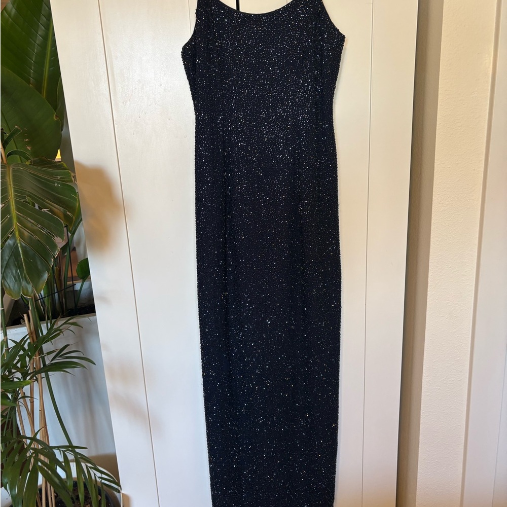 Elegant Dark Blue Evening Gown